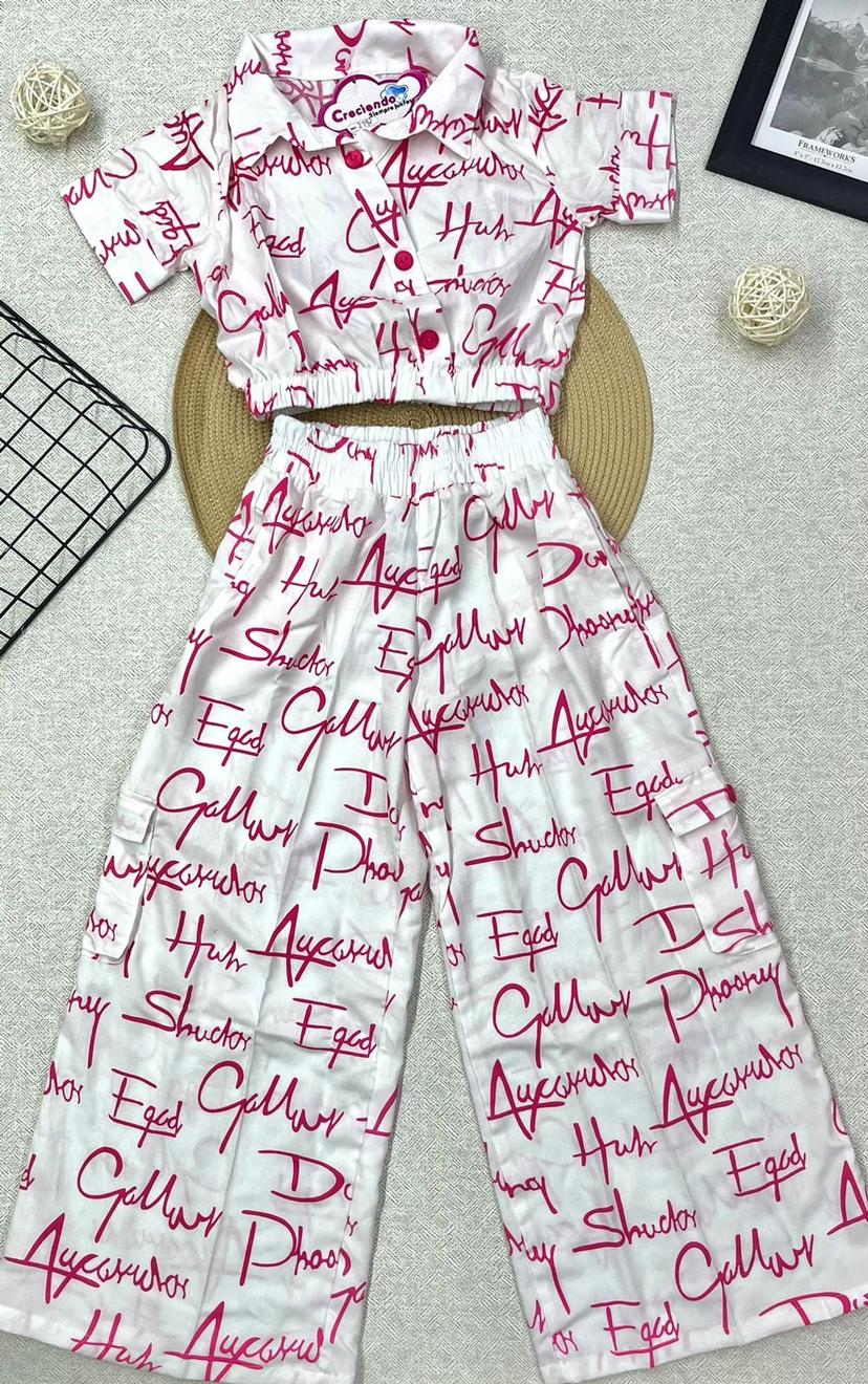 Conjunto estampado texto